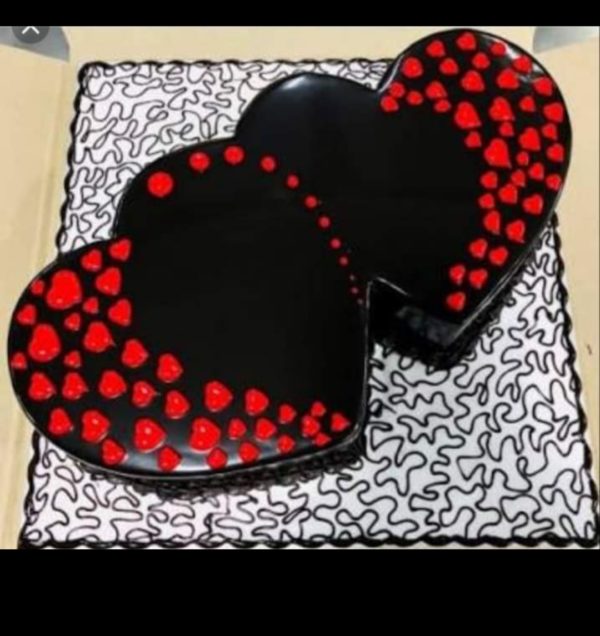 chocolate truffle Valentine heart cake