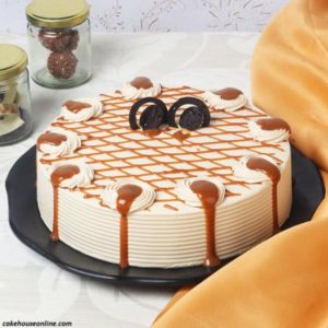 Caramel Vanilla Cake