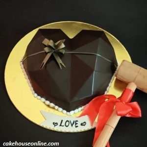 pinata chocolate cake with hammer