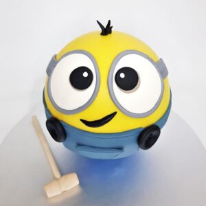 Minion Knock Knock Pinata Cake